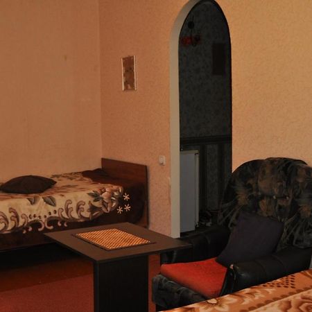 Apartment For Rent Reasonable Price Krementschuk Exterior foto